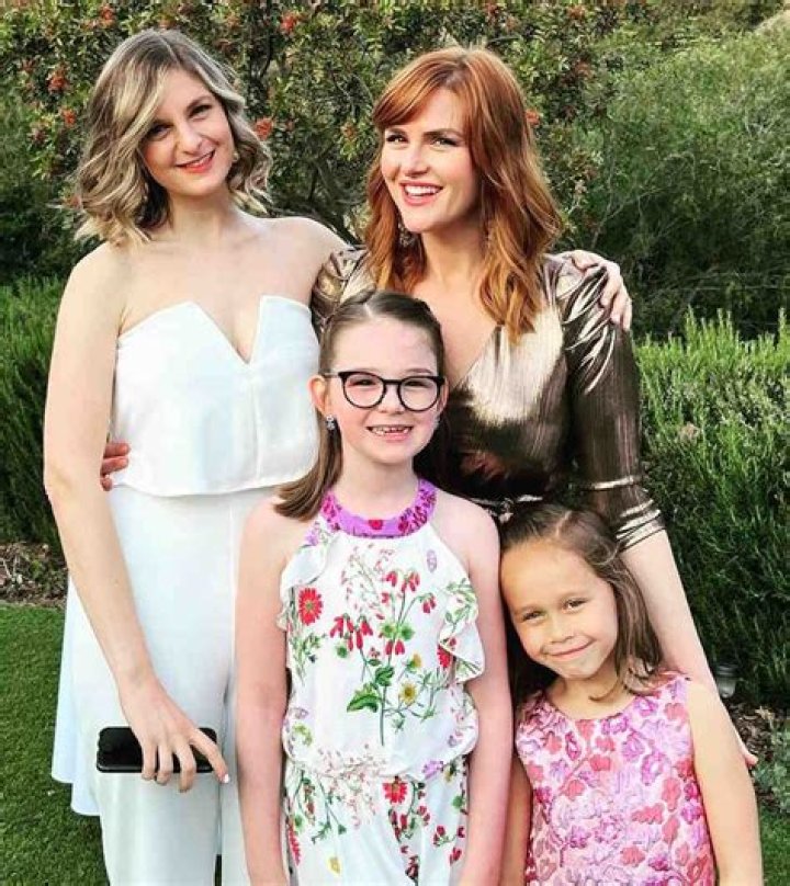 Betsy Rue Biography, Age, Height, Husband, Net Worth, Family