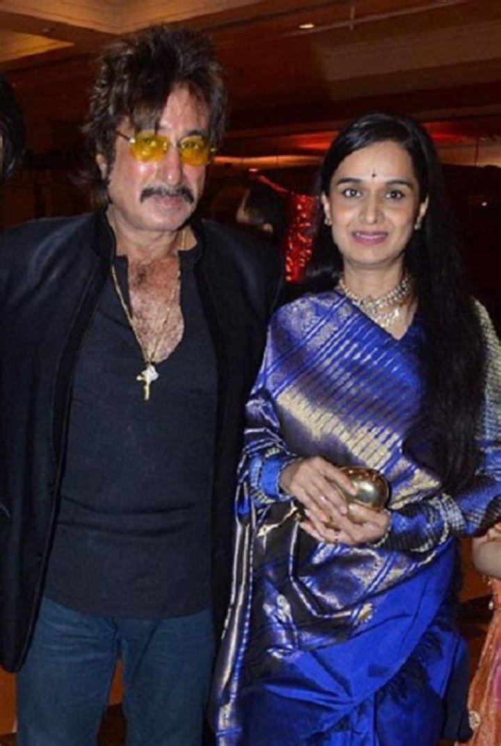Padmini Kolhapure Biography, Age, Height, Husband, Net Worth, Family